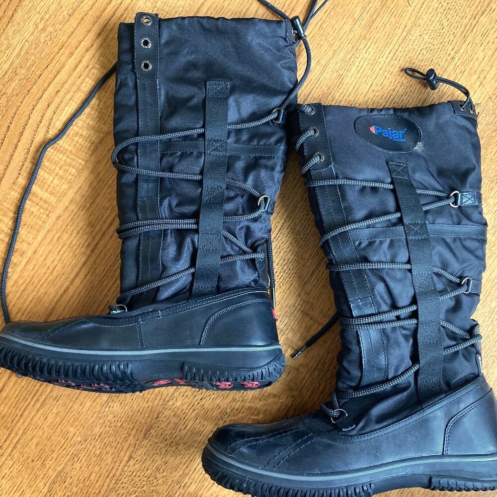 NEW Pajar Canada Womens US 11 Snow Boots WATER PROOF Sherpa Lined Lace Up Toggle